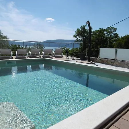 Hotel Sunshine Comfortable 3*